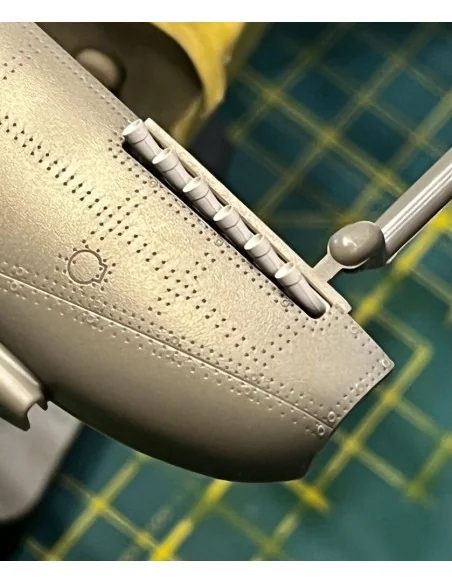 [NO_DESC] Spitfire Mk.IXe exhausts for Airfix kit, 1/48 - Clear Pro...
