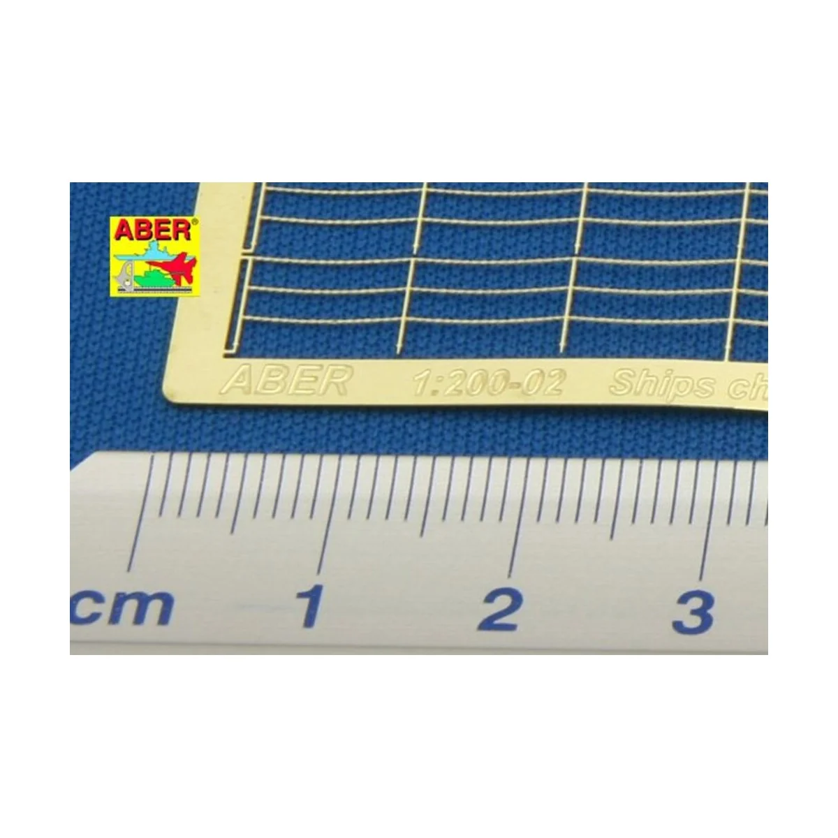 Chain railing 3 horizontal, 1/200 - Aber Models RE-200-02 Chain railing 3 horizontal, 1/200 - Aber Models RE-200-02