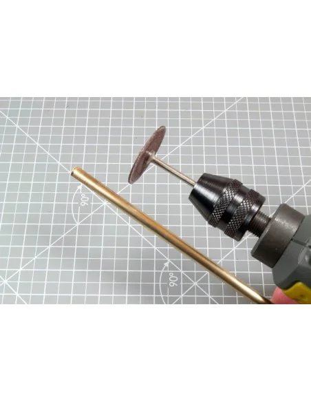 BRASS PIPES 0, 2mm, 2 units - AK Interactive AK9101
