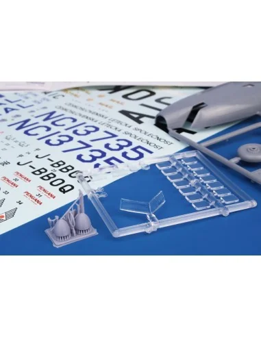 [NO_DESC] DC-2 ‘Transport Revolution’, 1/72 - Special Hobby 100-SH7...