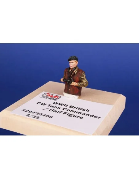 WWII British CW Tank Commander / Half Figure, 1/35 - CMK 129-F35409