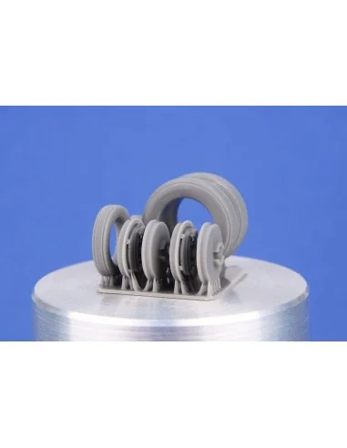 SMB-2 Super Mystère Wheels for Special Hobby and Azur/Frrom, 1/48 -...