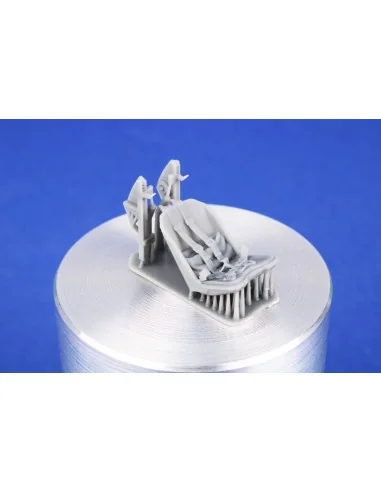 Fw190A Seat and Side Section Back Armour (w/ harness) for Tamiya, 1...