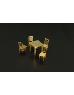 Table and chairs, 1/144 - Brengun BRL144028
