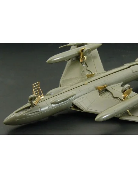 [NO_DESC] Hawker Hunter FGA 9, 1/144 - Brengun BRL144030