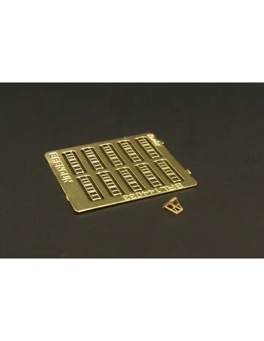 Luftwaffe wheel chocks (10pcs), 1/144 - Brengun BRL144033