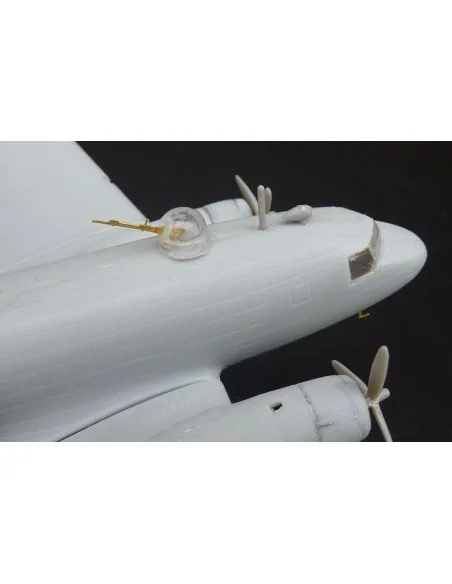 Douglas C-47- Lisunov Li-2, 1/144 - Brengun BRL144071