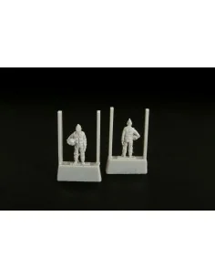 [NO_DESC] U S modern pilot (2 pcs ), 1/144 - Brengun BRL144082