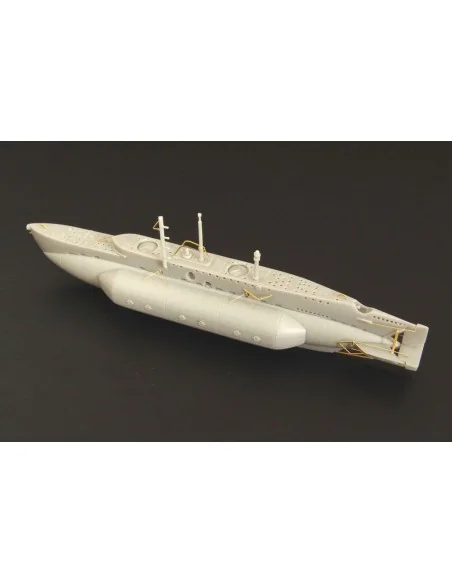 HM Midget Sub X, 1/144 - Brengun BRS144017