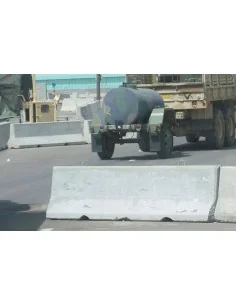 [NO_DESC] Modern concrete road barriers, 1/72 - Brengun BRL72006 2