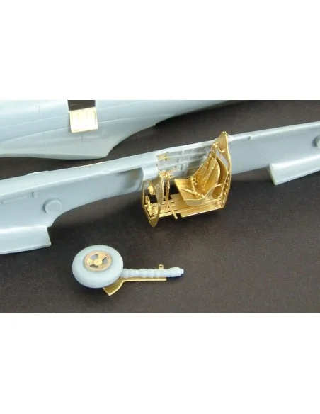 Spitfire LF Mk XVI (Sword72052), 1/72 - Brengun BRL72029