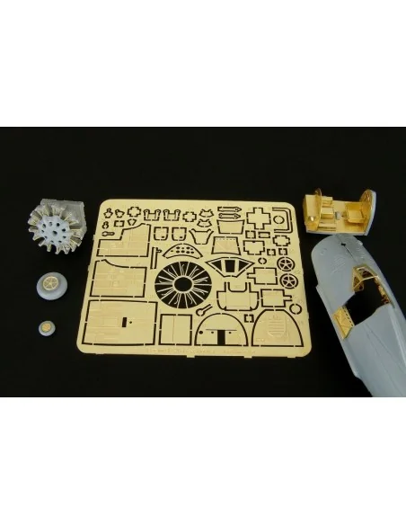 P-26A Peashooter (Azmodel), 1/72 - Brengun BRL72061