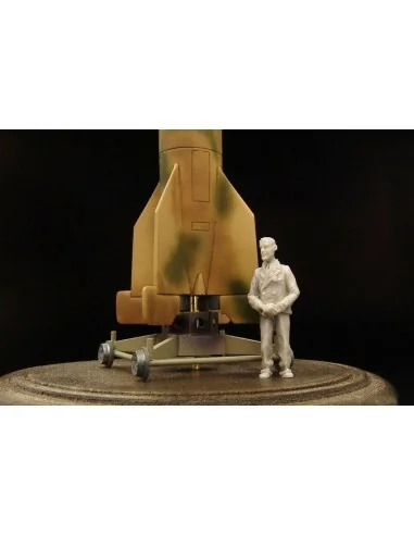Wernher von Braun, 1/72 - Brengun BRL72076