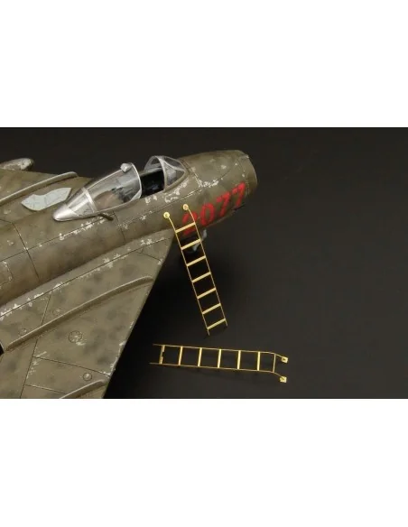 Step ladders Mig 15-Mig 17 (two type), 1/72 - Brengun BRL72077