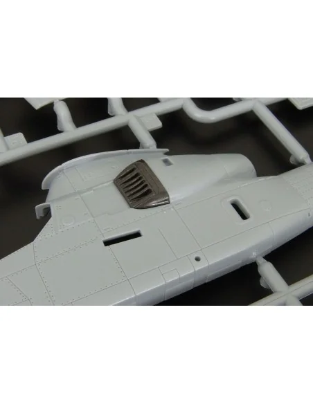 [NO_DESC] AH-1G Cobra air intake correction set (Special hobby), 1/...