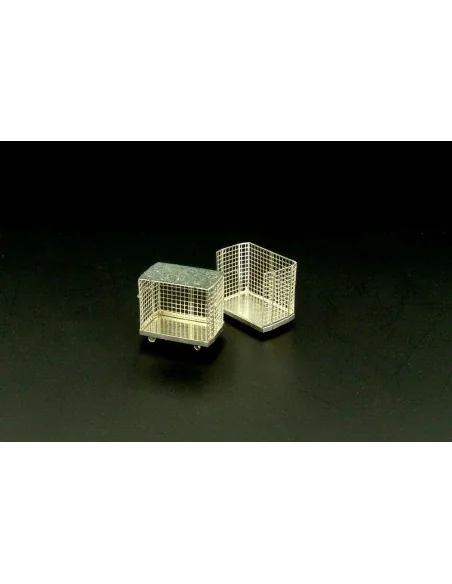 Baggage carts, 1/72 - Brengun BRL72085