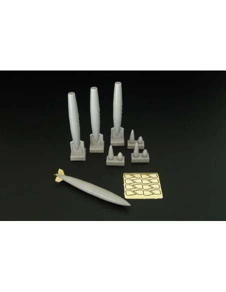US 300gal Fuel tanks, 1/72 - Brengun BRL72161