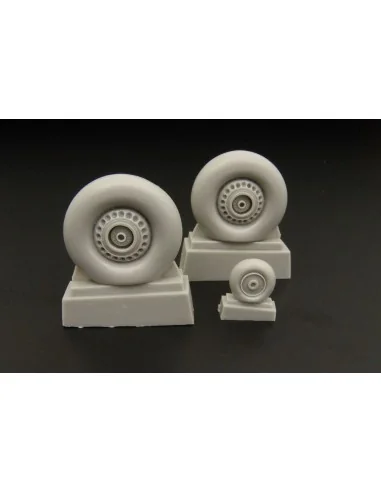 Wellington wheel set for (TRUMPETER), 1/48 - Brengun BRL48043