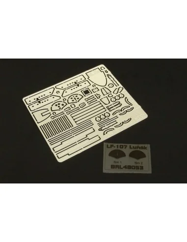 LF-107 Lunak glider (Modela kit) 48027, 1/48 - Brengun BRL48053