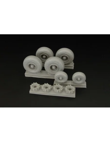 C-130 Wheels, 1/48 - Brengun BRL48106