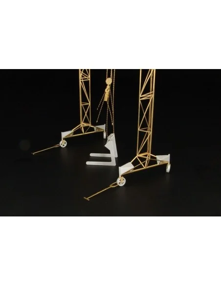 German airfield portal crane, 1/48 - Brengun BRS48004