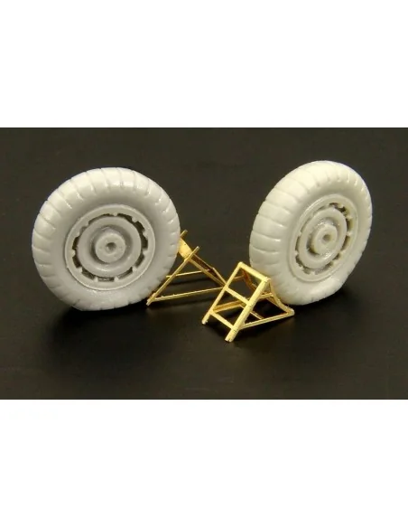 Luftwaffe wheel chocks (two types), 1/32 - Brengun BRL32013