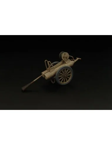 Japanese airfield fire extinguisher, 1/32 - Brengun BRL32026