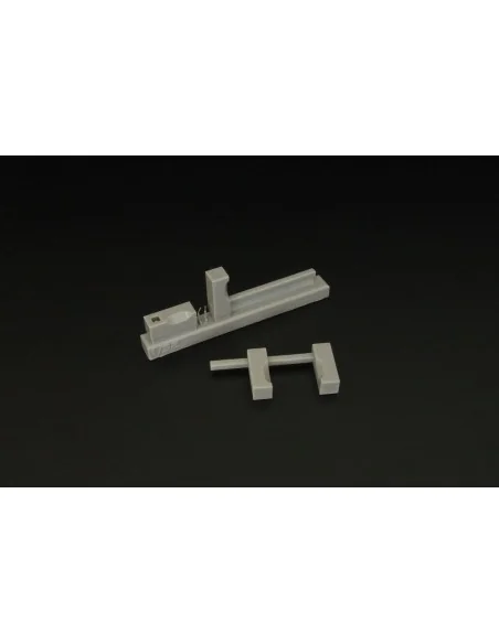 WWII U S Navy Wheel chocks, 1/32 - Brengun BRL32034