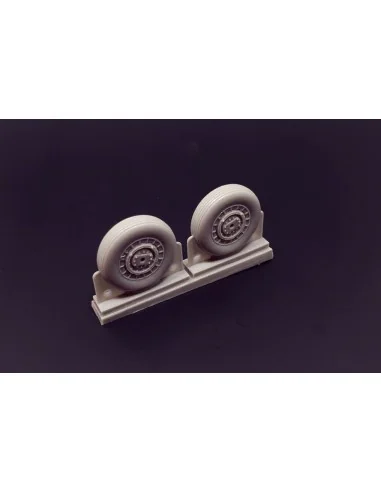 F4U Corsair Late Ribbed Thread (late '50s) Wheels set, 1/48 - Breng...