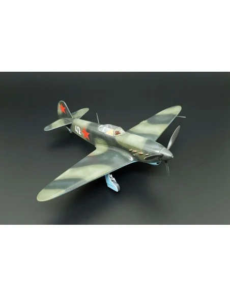 Yak-1b, 1/72 - Brengun BRP72038