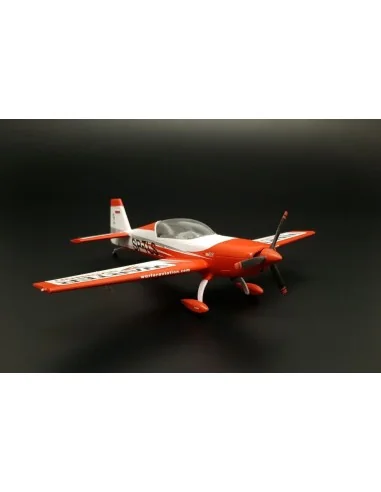 Extra EA-300L-330LC, 1/72 - Brengun BRP72040