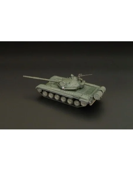 T-72 main battle tank, 1/120 - Hauler HTT120079