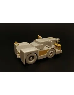 UK Tugmaster tractor, 1/48 - Brengun BRS48013 2