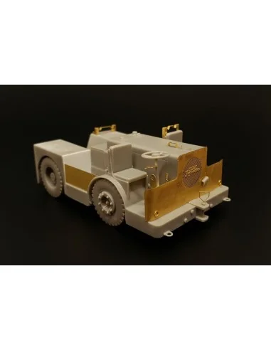 UK Tugmaster tractor, 1/48 - Brengun BRS48013