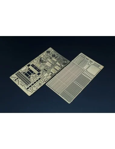 [NO_DESC] BM-13-16 Mutiple Launch Rocket System (ICM kit), 1/72 - H...