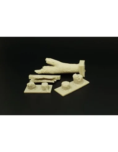TREE TRUNKS and STUMPS, 1/48 - Hauler HLX48399