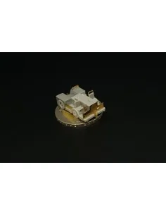 [NO_DESC] UK Flight Deck Tractor Tugmaster, 1/144 - Brengun BRS144055