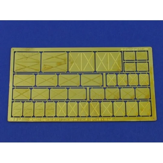 Schip hatches (2 selection) - Aber Models RE-SV-08