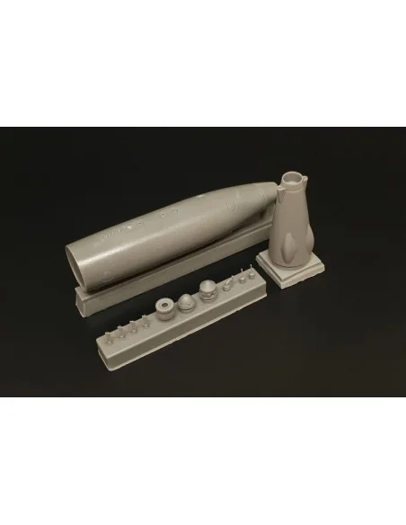 [NO_DESC] D-704 buddy Tank early type (´60-´70), 1/48 - Brengun BRL...