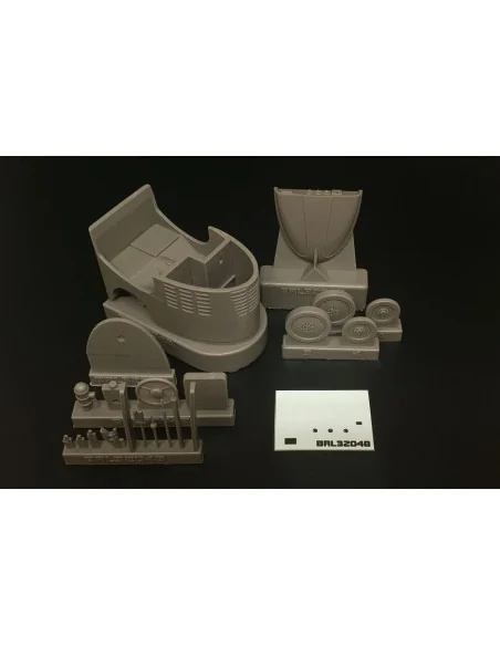 UK Flight Deck Tractor Clarkat type B, 1/32 - Brengun BRL32048