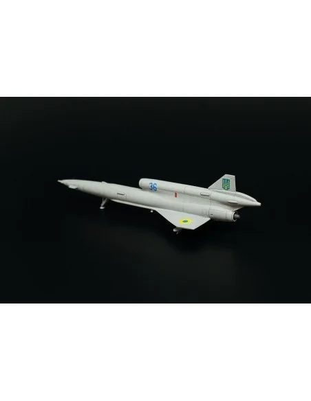 Tupolev Tu-141 Strizh, 1/144 - Brengun BRS144065