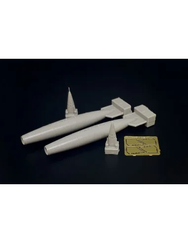 USN 150 gal Douglas Fuel Tank, 1/48 - Brengun BRL48176