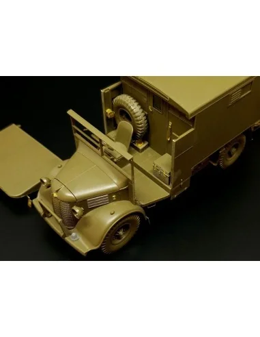 British 2-Ton 4x2 Ambulance (Austin K2) for Tamiya, 1/48 - Hauler H...