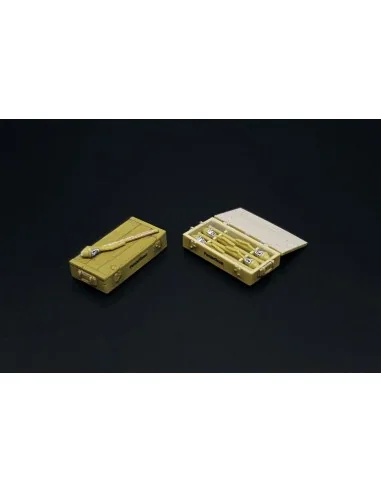 Panzerfaust with boxes, 1/72 - Hauler HLH72141