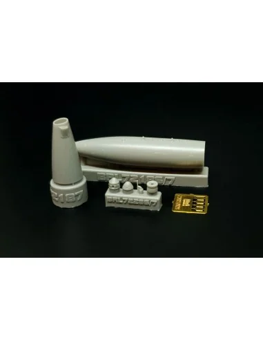 D-704 buddy Tank late type (1980s-2010s), 1/72 - Brengun BRL72287