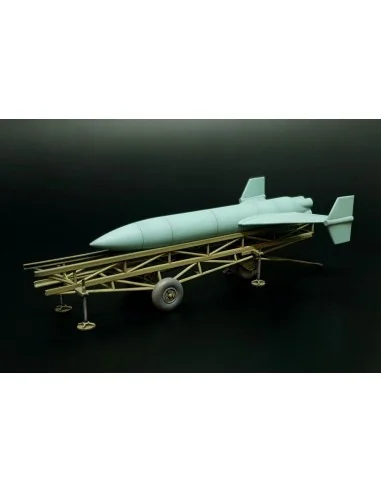 Feuerlilie F-55 Flakrakete w/dolly, 1/48 - Brengun BRS48017