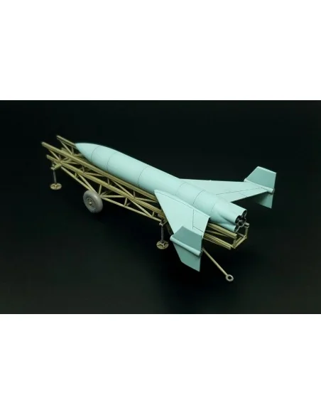 [NO_DESC] Feuerlilie F-55 Flakrakete w/dolly, 1/48 - Brengun BRS48017