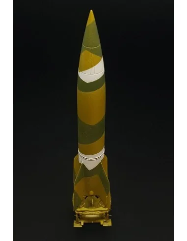 [NO_DESC] German rocket V-2/A4, 1/120 - Hauler HTT120097