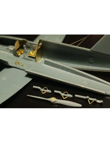 Culver PQ-14/TD2C-1, 1/72 - Brengun BRL72288