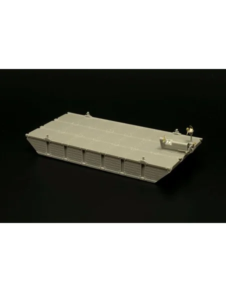 US Navy Seabees NL pontoon barge, 1/144 - Brengun BRS144075